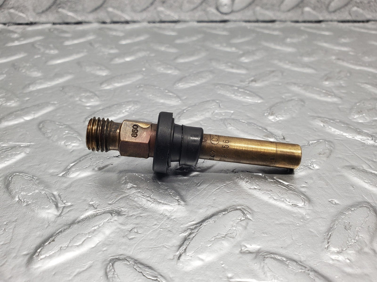 51076 Mercedes-Benz W124 260E Fuel Injector Bosch 0437502047 A0000785623