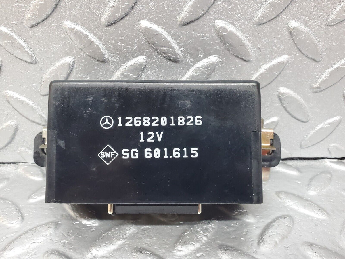45738 Mercedes-Benz W126 420SE Seat Heating Relay A1268201826