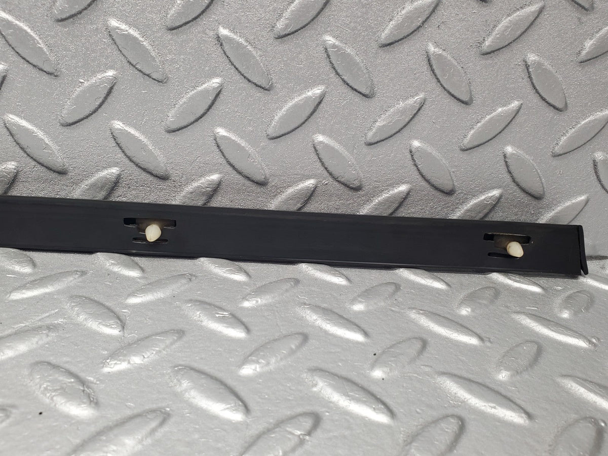 50743 Mercedes-Benz W108 280SE 3.5 Rear Left Door Centre Moulding Trim