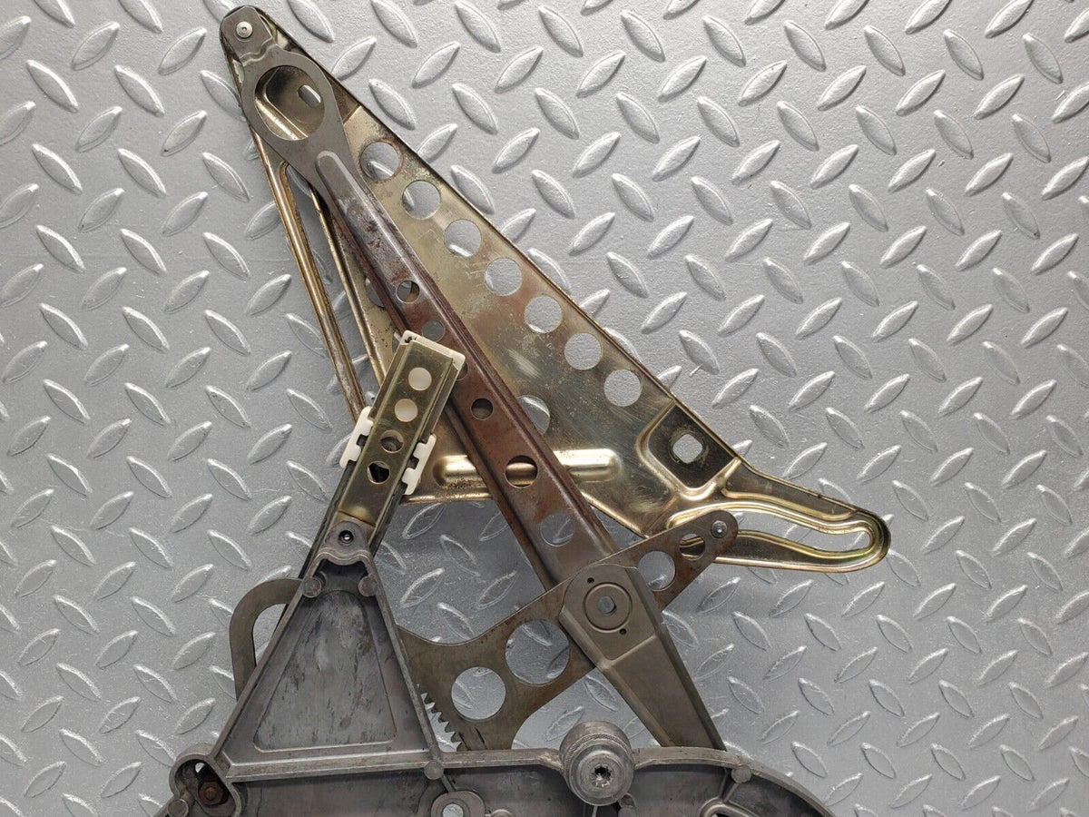 47457 Mercedes-Benz C126 500SEC Coupe Rear Right Power Window Regulator
