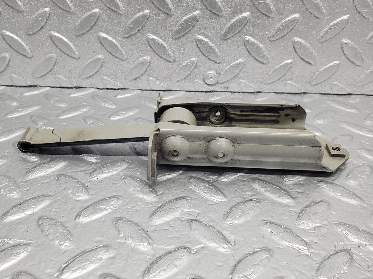 48333 Mercedes-Benz C126 Coupe Door Safety Check Strap