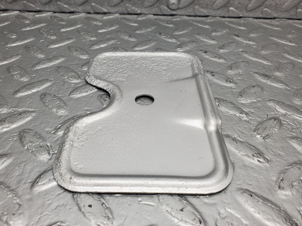 50962 Mercedes-Benz W108 280SE 3.5 Engine Mount Bracket Heat Shield Right