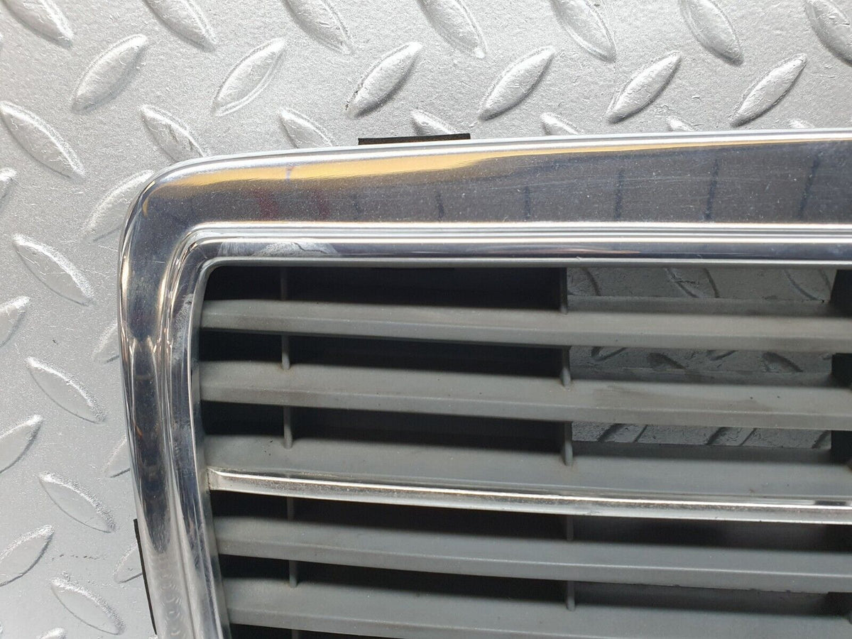 41801 Mercedes-Benz W202 C200 Bonnet Grill Chrome A2028880323