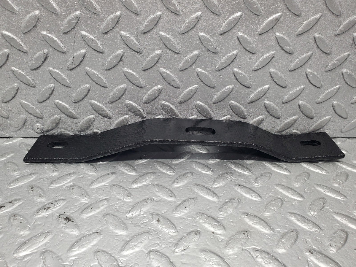 50907 Mercedes-Benz W108 280SE 3.5 Front Right Bumper Bracket