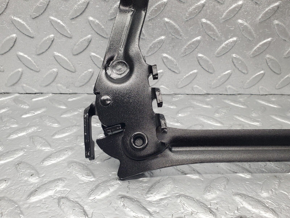 46642 Mercedes-Benz C123 280CE Coupe Bonnet Hinge Right Side