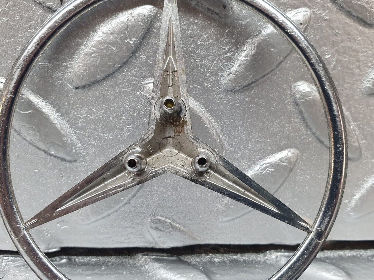 42540 Mercedes-Benz R129 320SL Coupe Trunk Badge Emblem