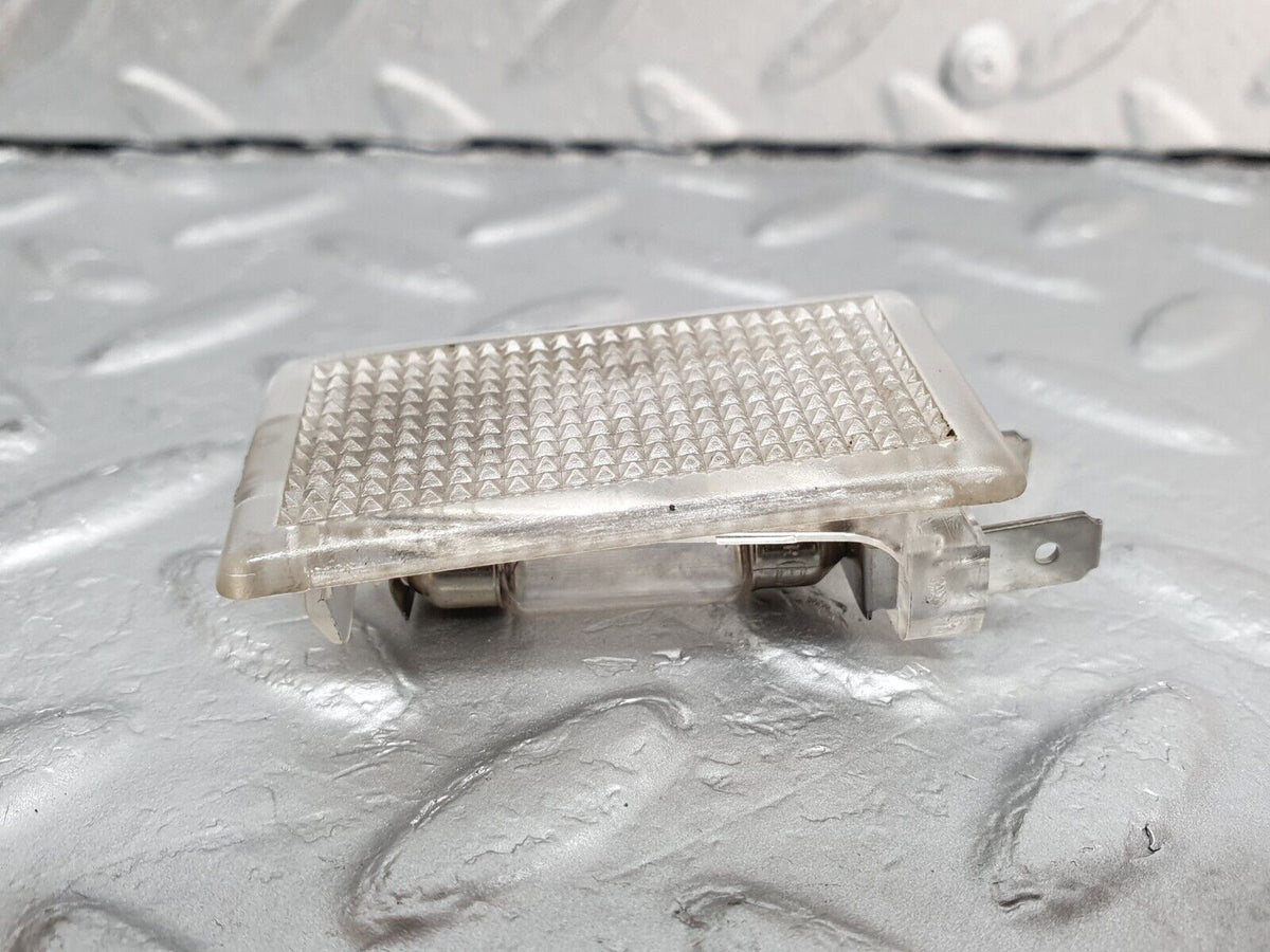 42043 Mercedes-Benz W202 C200 Glove Box Light A1268201301