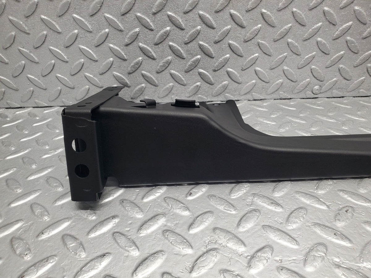 50234 Mercedes-Benz V123 240D LWB Front Right Seat Sliding Mechanism Bracket