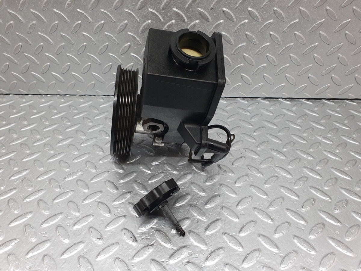42004 Mercedes-Benz W202 C200 Power Steering Pump PA6.6GF25