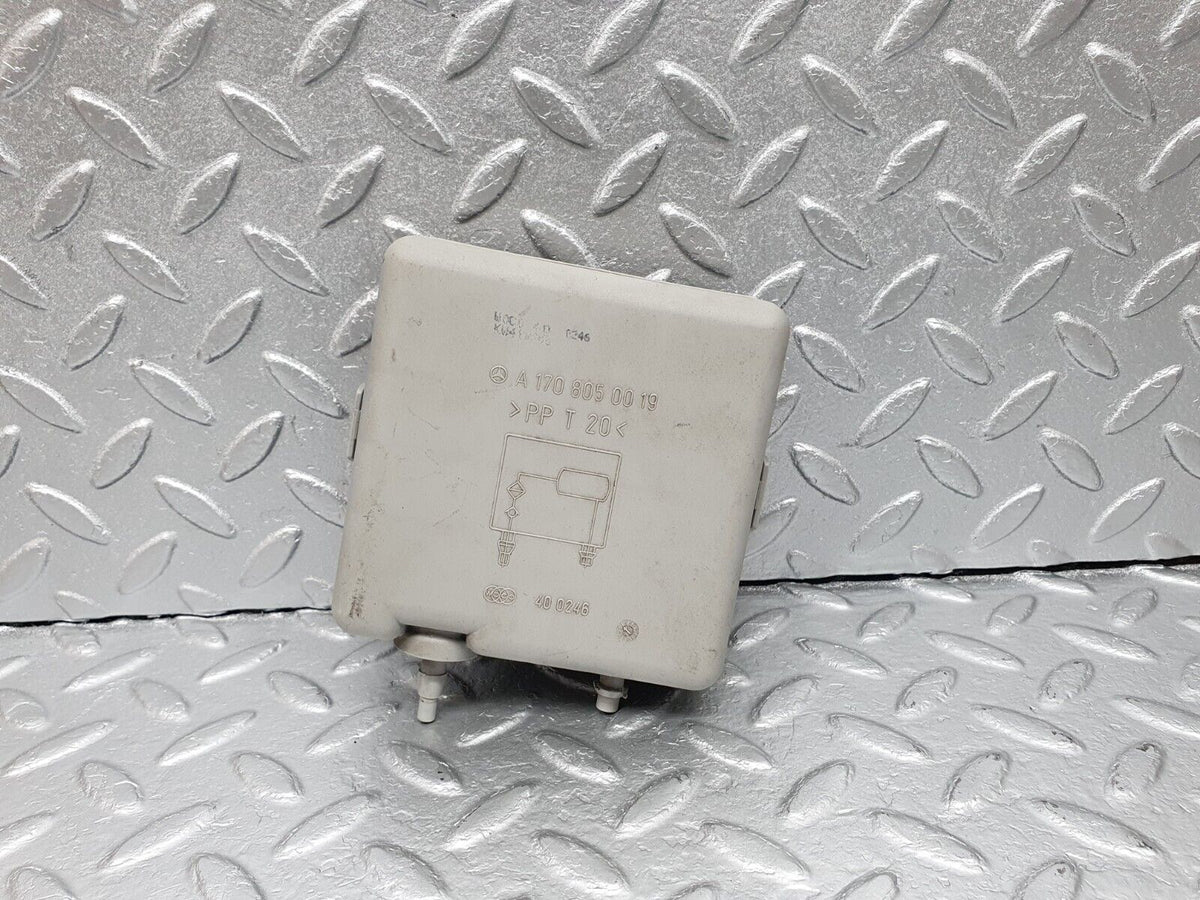 41865 Mercedes-Benz W202 C200 Vacuum Reservoir A1708050019