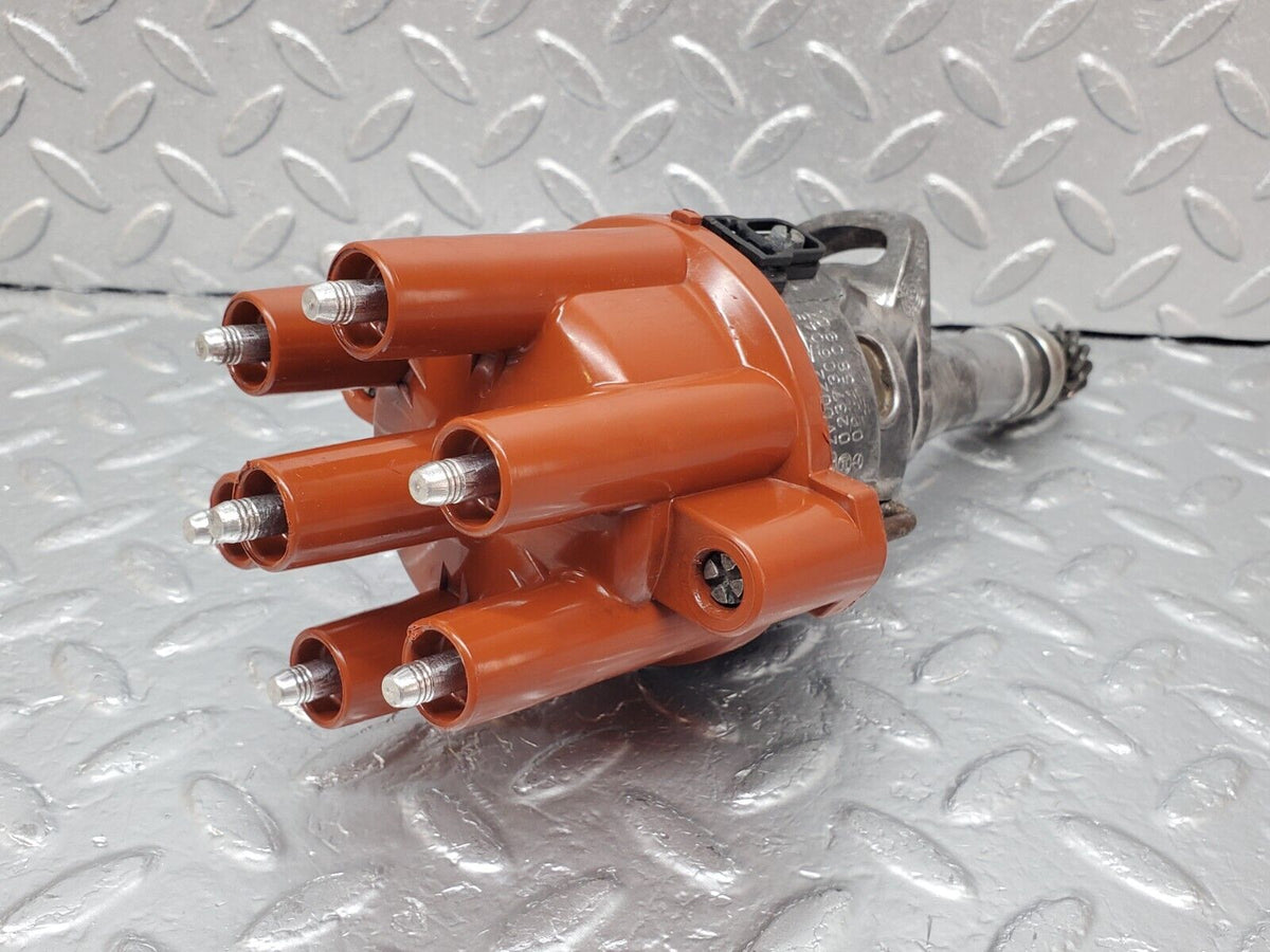 45431 Mercedes-Benz 280E M110.988 Ignition Distributor Bosch A0031580901 0237306045