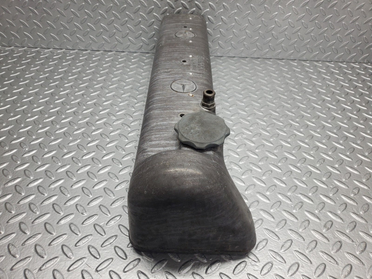 48814 Mercedes-Benz W108 Cylinder Head Valve Cover A1800161305