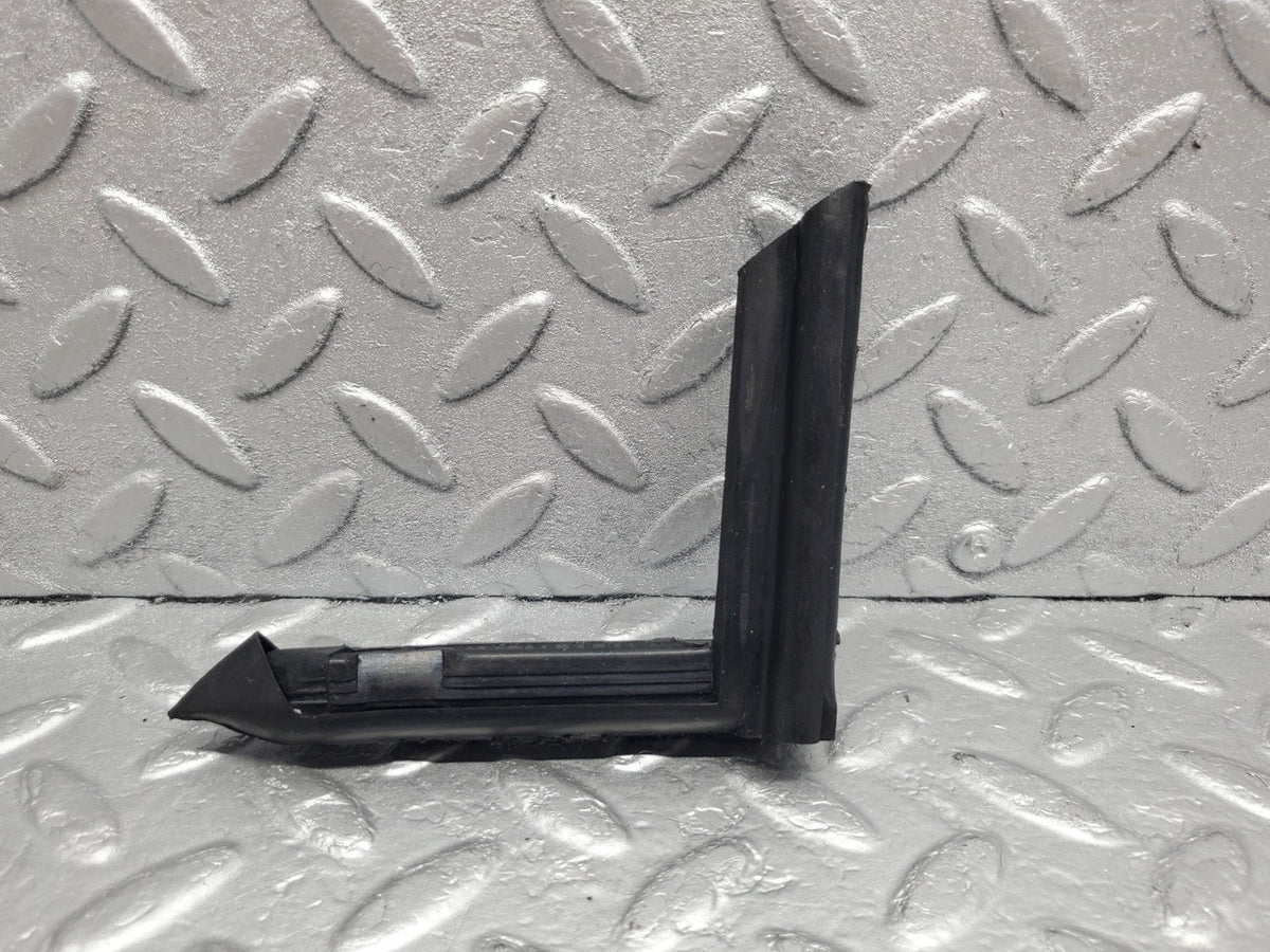 49773 Mercedes-Benz R107 380SL Front Right Rubber Window Guide A1077250225