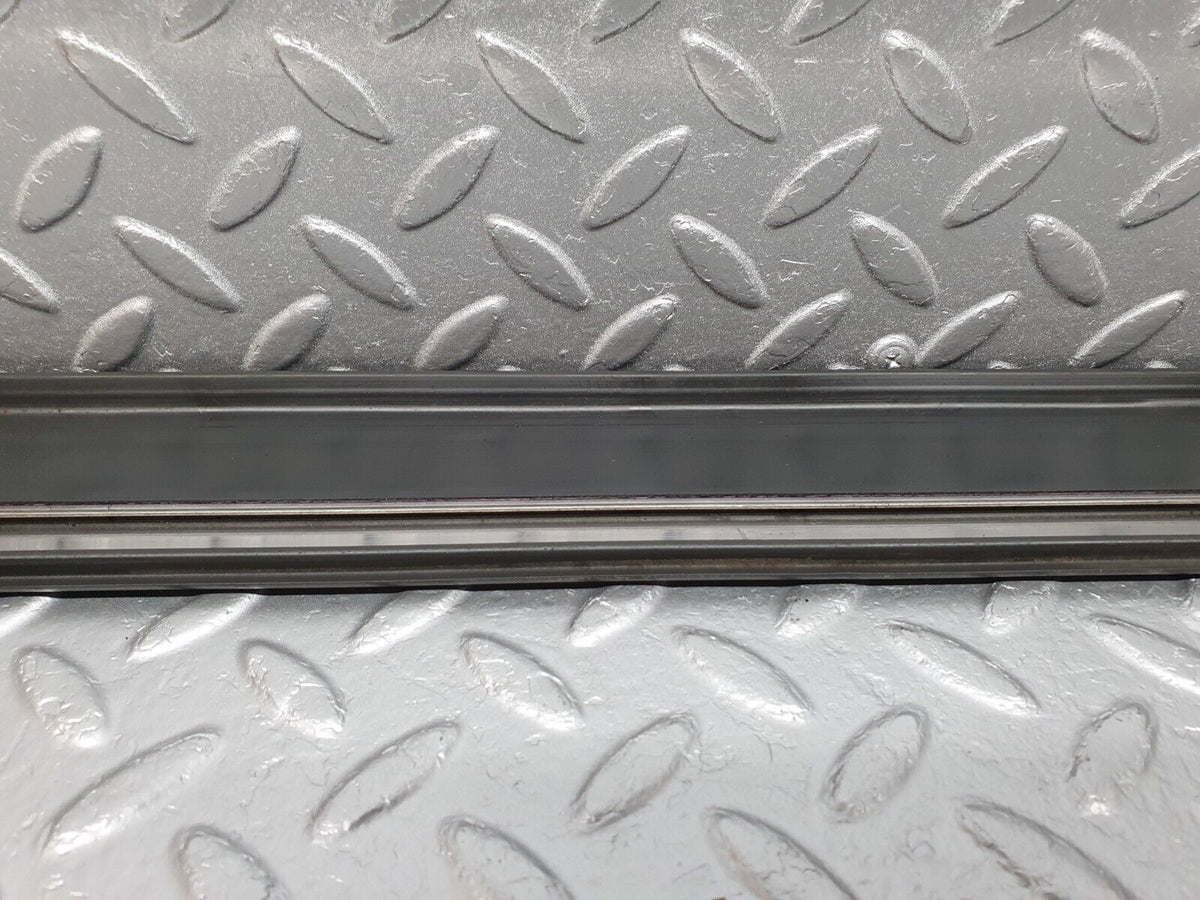 41684 Mercedes-Benz W124 200E Front Right Door Lower Moulding Trim