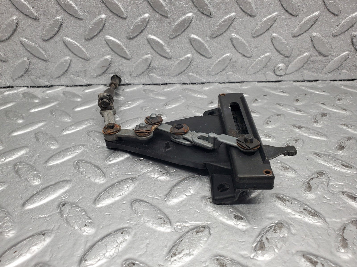 51362 Mercedes-Benz C107 R107 Air Vent Control Lever Centre