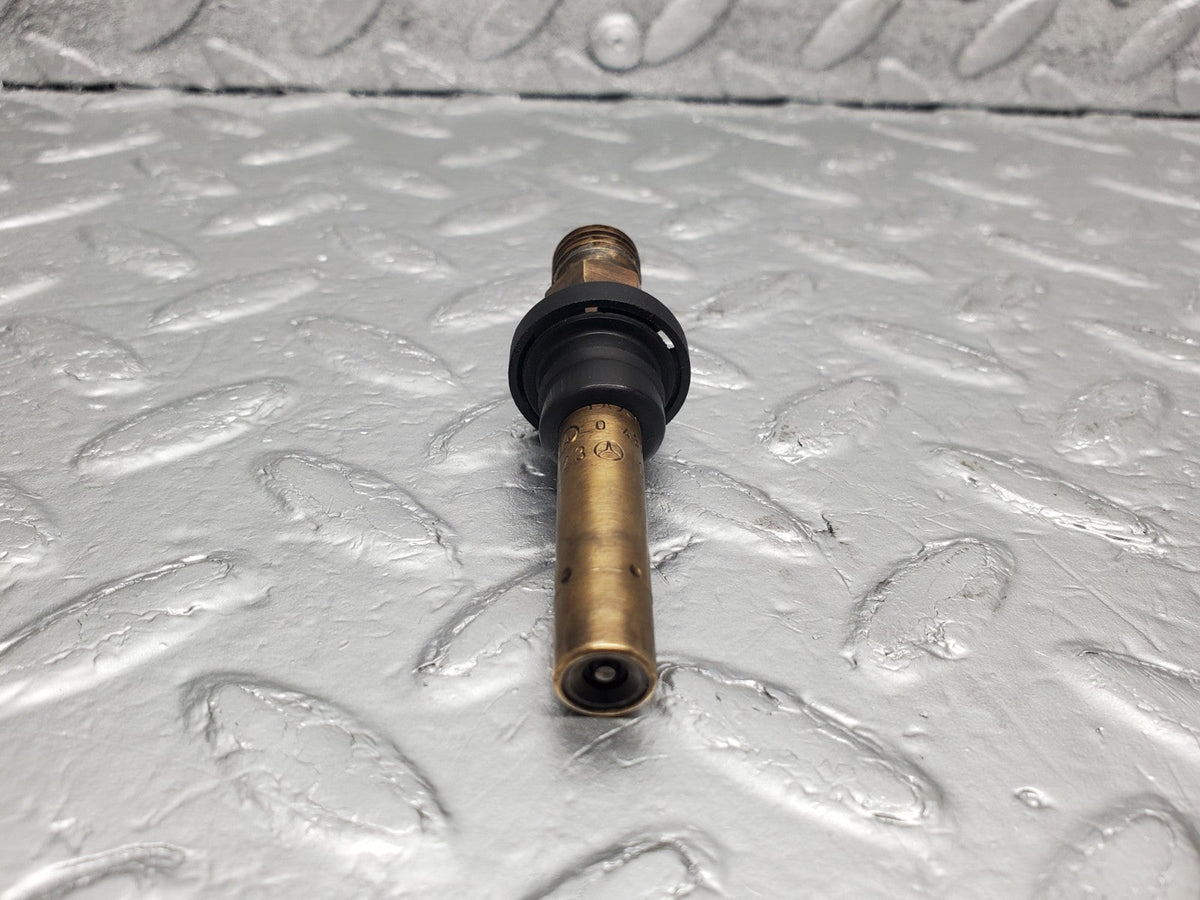 51076 Mercedes-Benz W124 260E Fuel Injector Bosch 0437502047 A0000785623