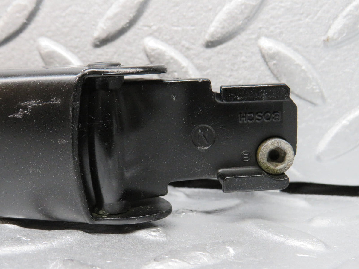 38525 Mercedes-Benz R129 280SL Coupe Windscreen Wiper Arm Bosch