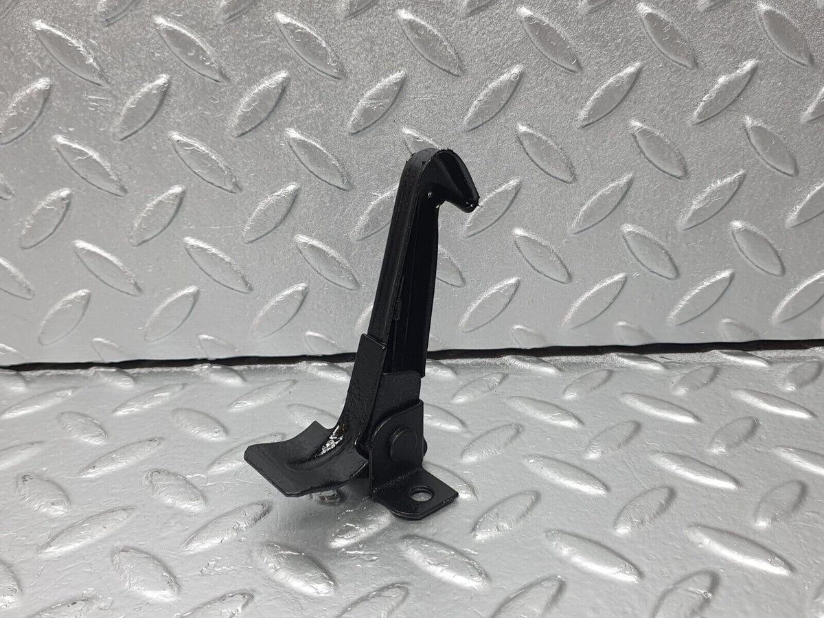 40775 Mercedes-Benz W111 220S Bonnet Safety Latch