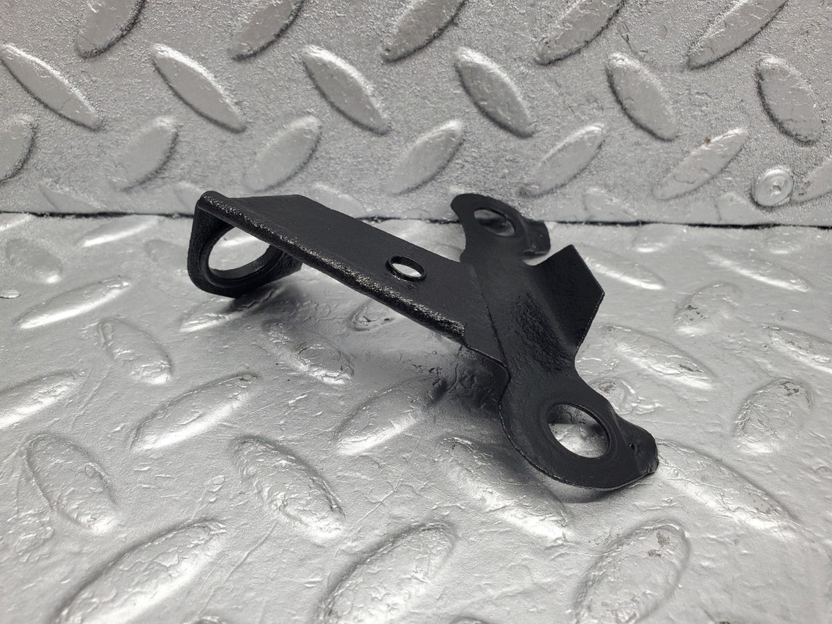 50026 Mercedes-Benz R107 380SL Left Brake Pipe Hose Bracket