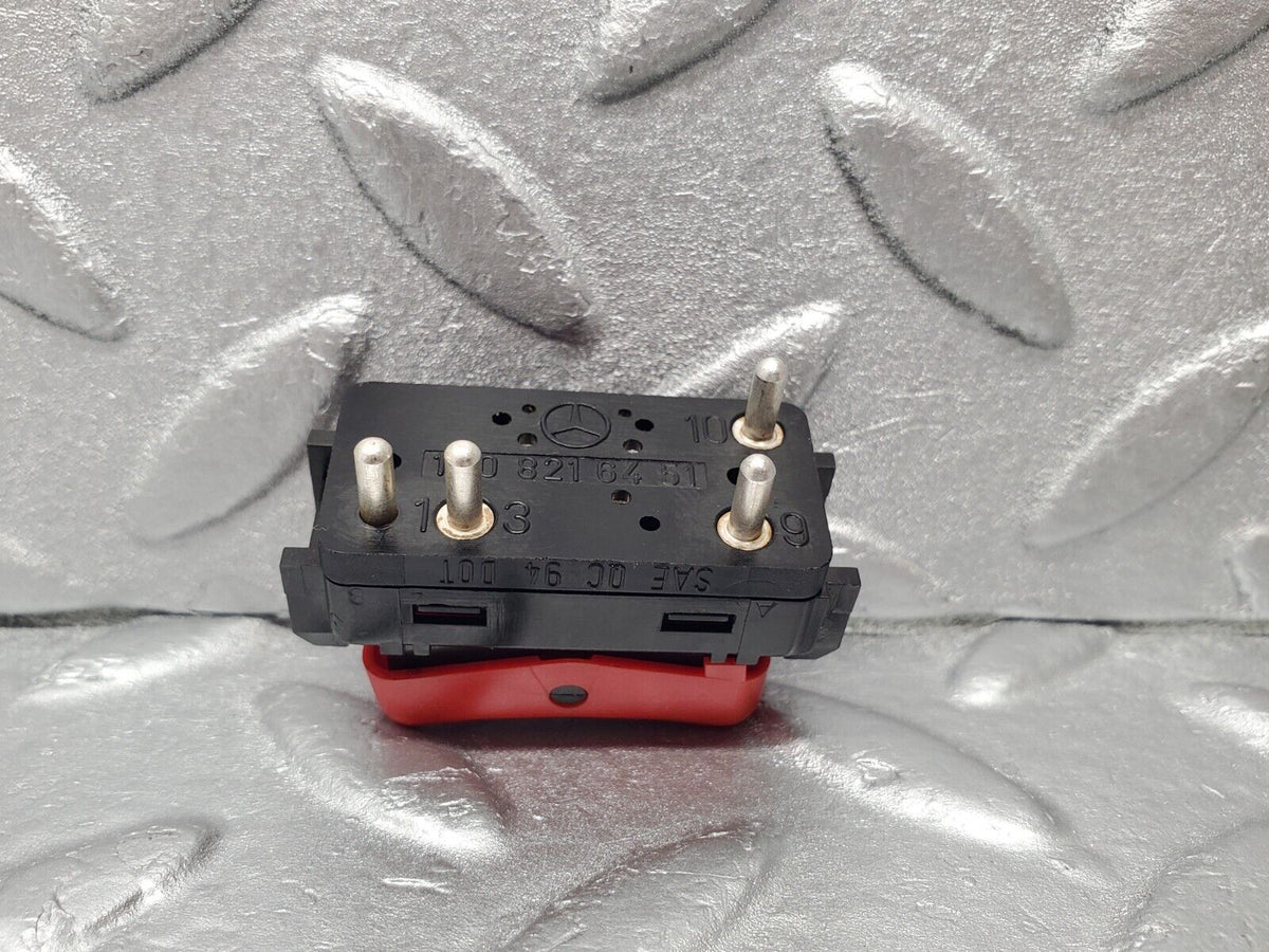 46922 Mercedes-Benz R129 320SL Coupe Hazard Warning Light Switch A1408216451