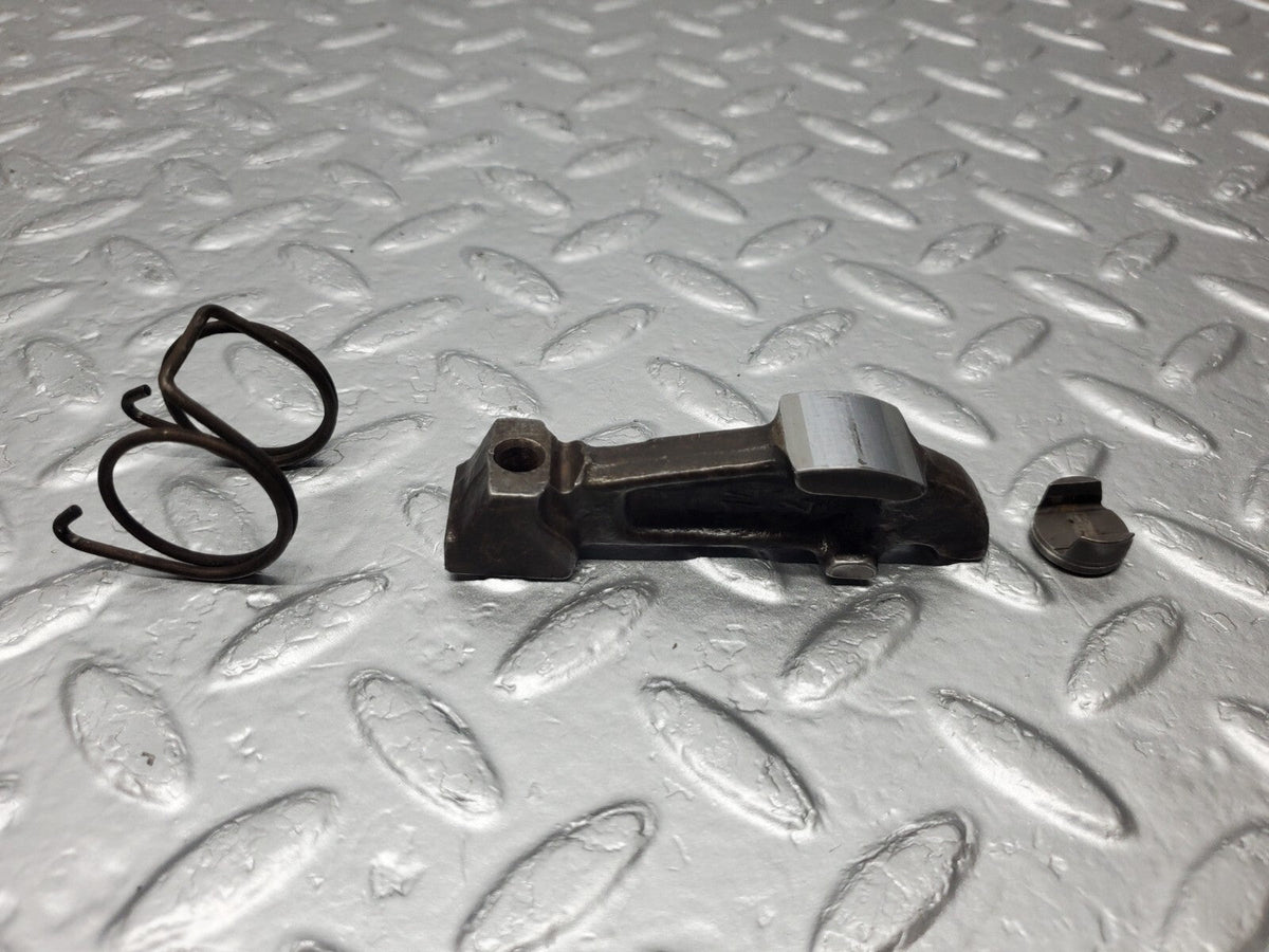 48860 Mercedes-Benz W108 Valve Rocker Arm With Retaining Spring & Tappet