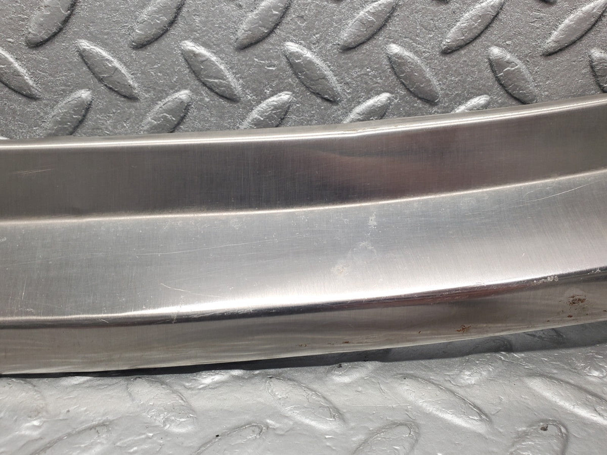 50146 Mercedes-Benz R107 SL Windscreen Top Chrome Trim