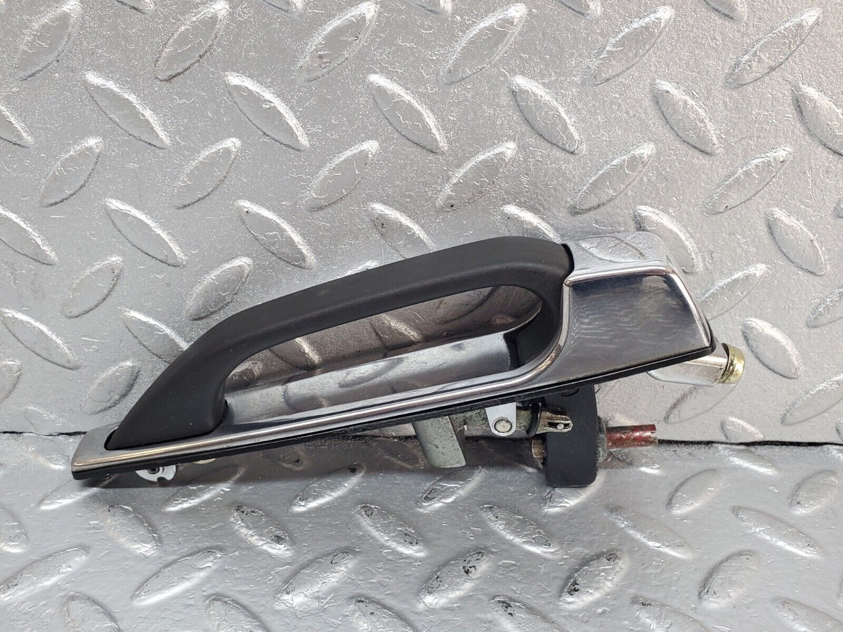 44393 Mercedes-Benz W123 280E Rear Right Exterior Door Handle A1237600359 A1237660005