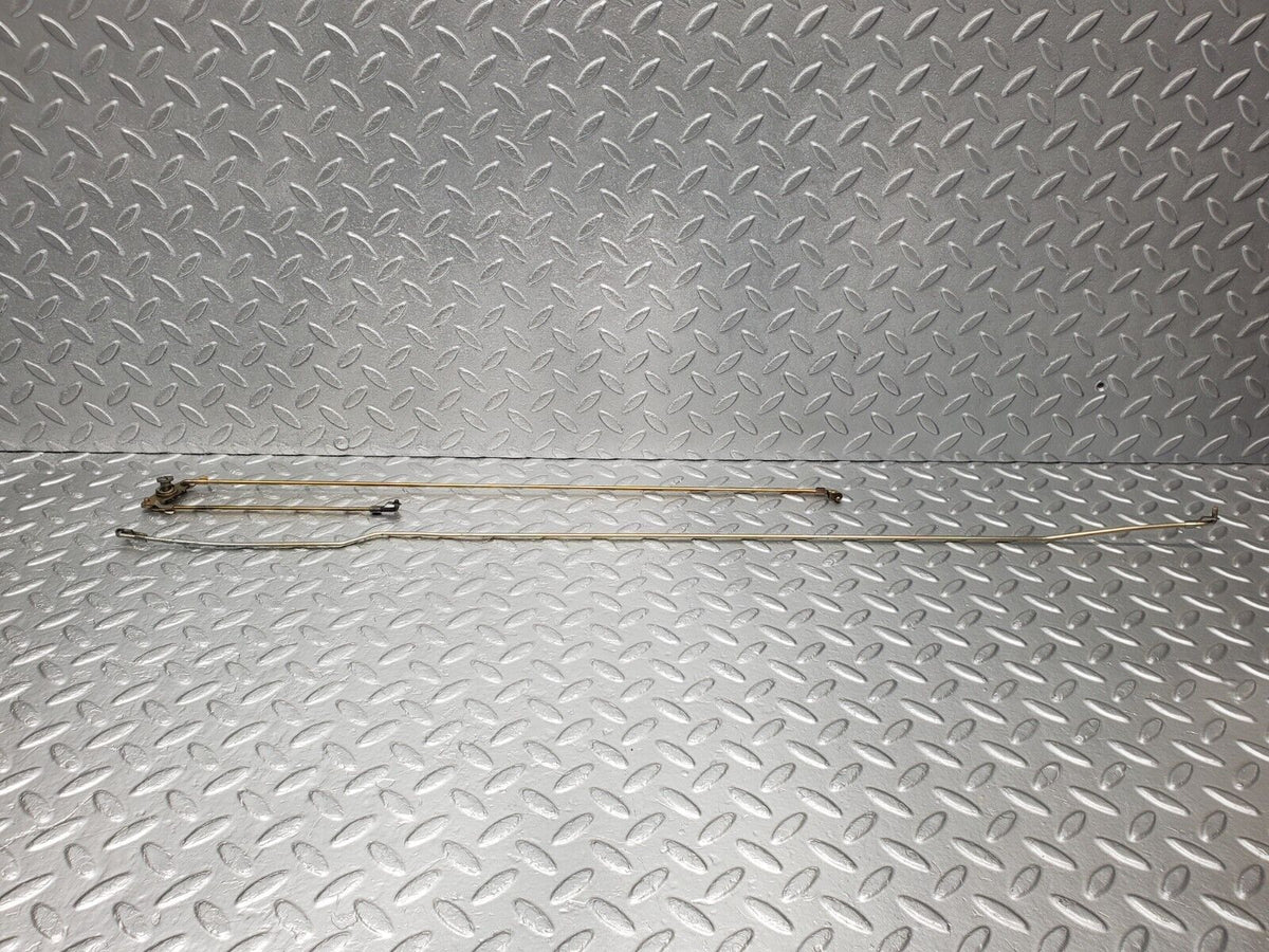 48205 Mercedes-Benz C107 R107 Door Lock Linkage Rod Right Side