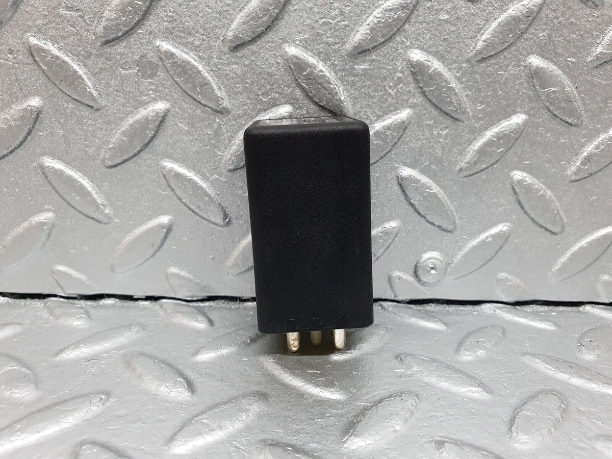 41639 Mercedes-Benz W124 200E Multi Purpose Relay A0015457305
