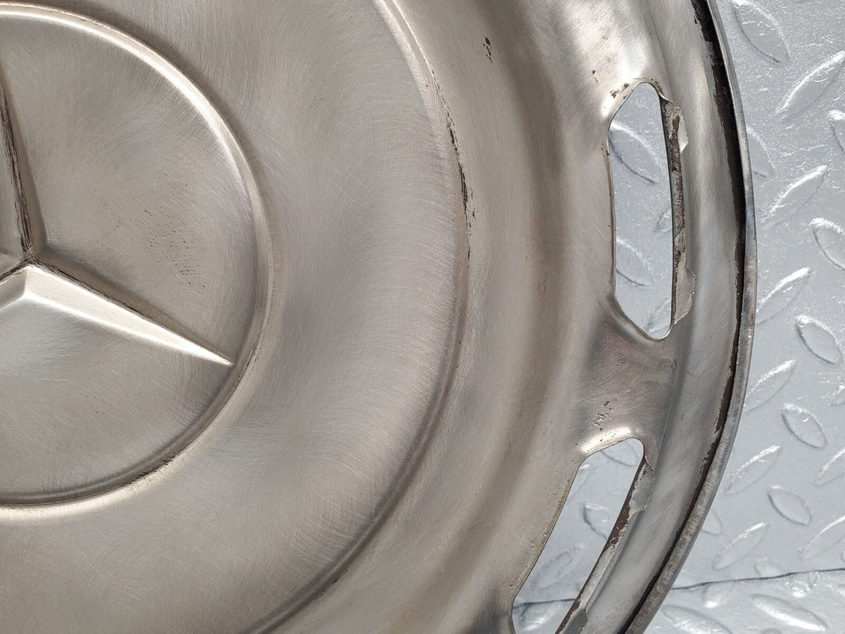 48395 Mercedes-Benz Wheel Trim Hub Cap 14"