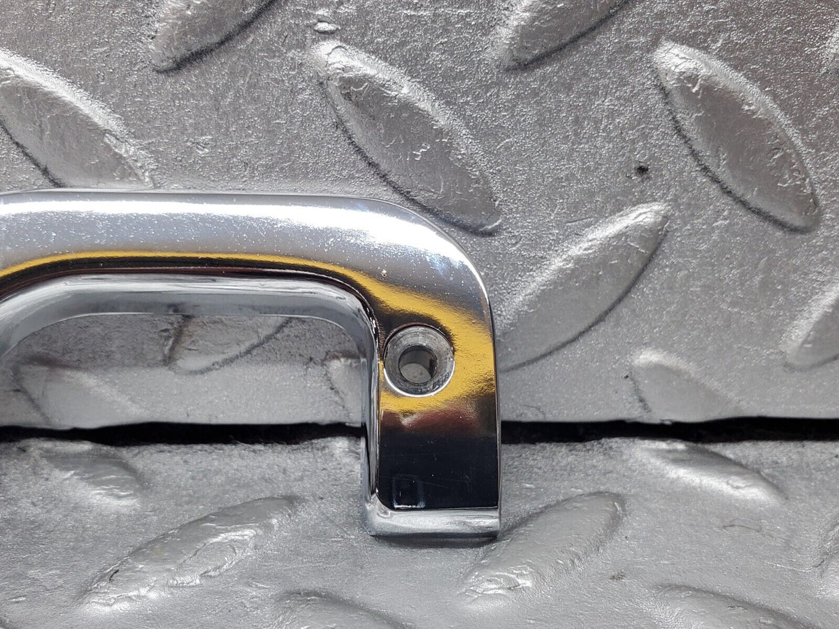 45558 Mercedes-Benz W126 420SE Interior Chrome Door Latch Trim Left A1237230124