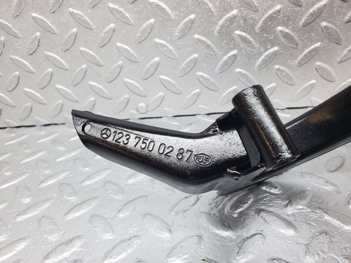 44480 Mercedes-Benz W123 280E Trunk Lid Hinge Right Side A1237500287