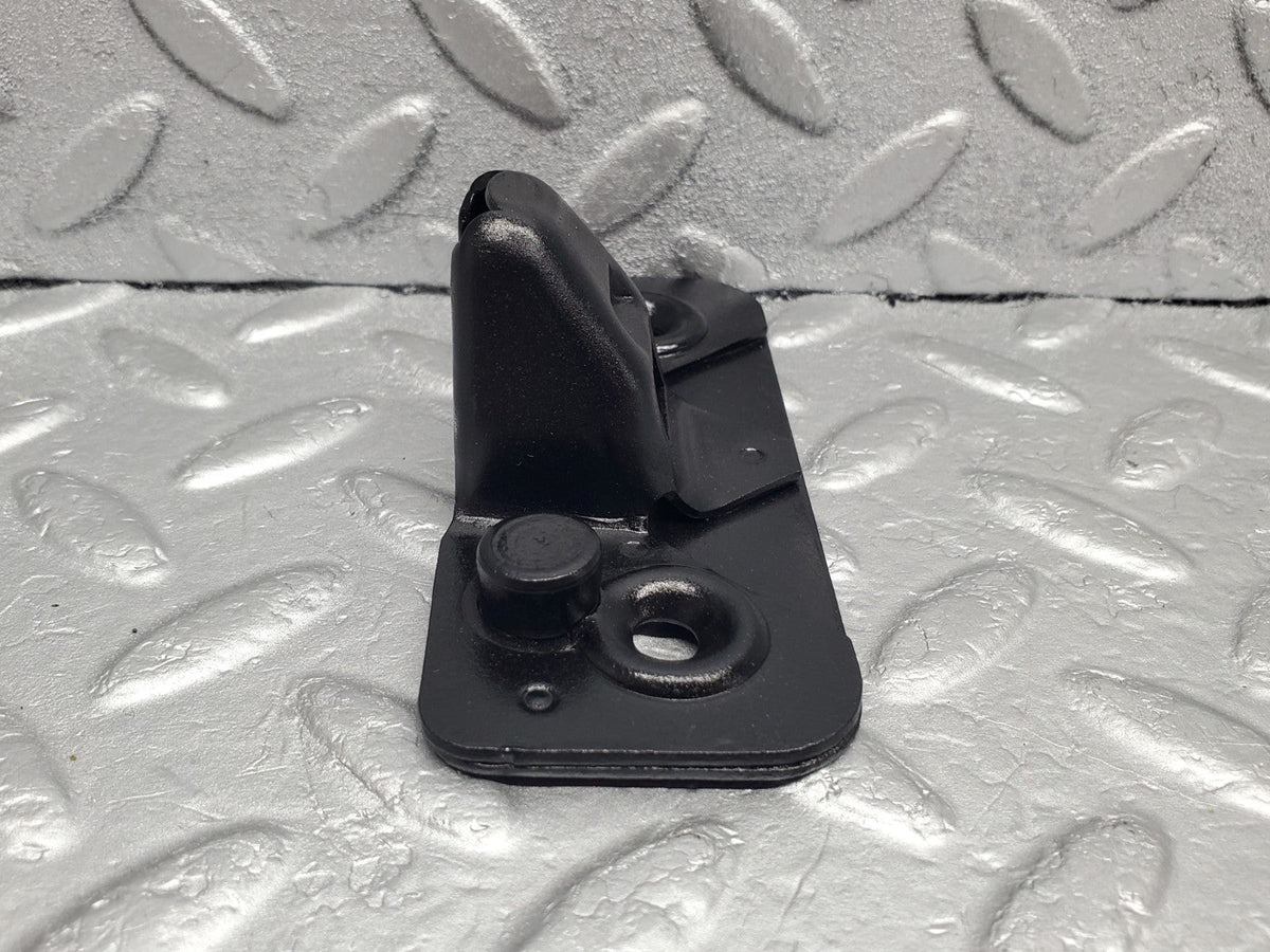 49653 Mercedes-Benz W111 Trunk Lock Latch