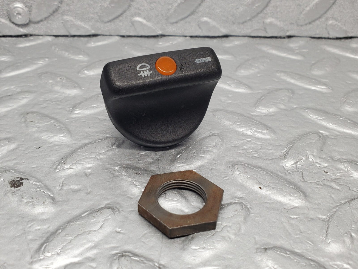 48953 Mercedes-Benz A124 320E Cabriolet Headlight Switch Knob