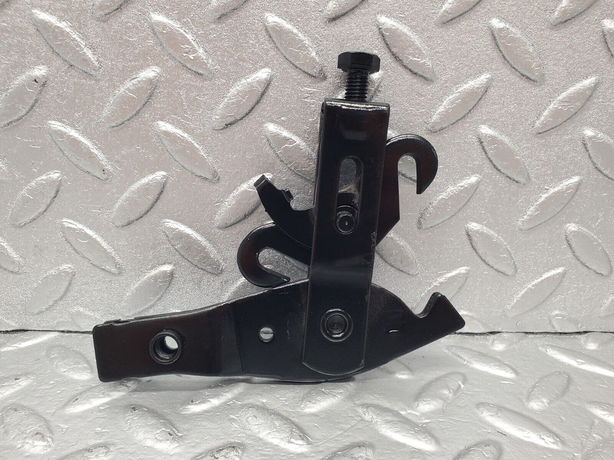 48033 Mercedes-Benz R230 350SL Coupe Handbrake Adjusting Handbrake Regulator