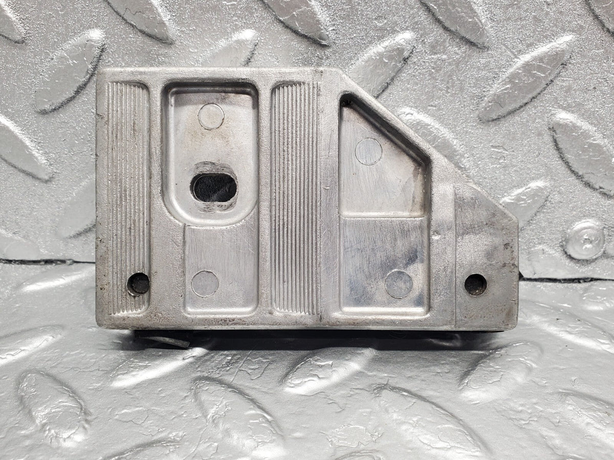 48308 Mercedes-Benz C126 Coupe Door Window Guide Bracket A1267250332