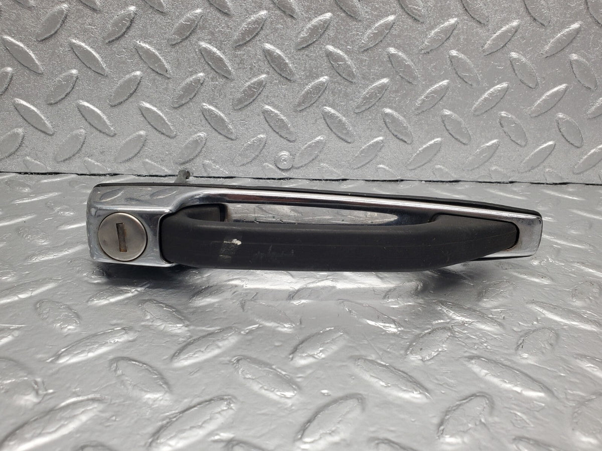 48616 Mercedes-Benz W123 Front Right Door Exterior Handle No Key