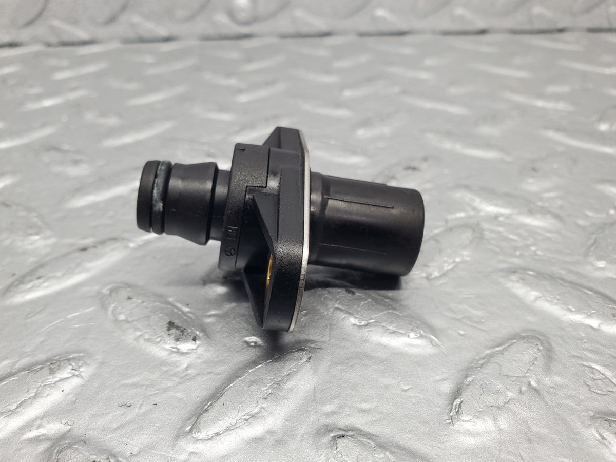 49240 Mercedes-Benz A124 320E Cabriolet Camshaft Position Sensor A0021539528