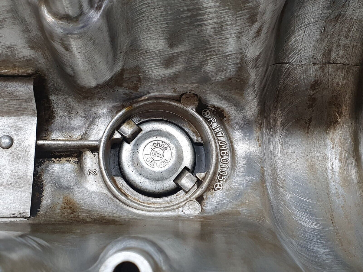 43734 Mercedes-Benz C126 380SEC Coupe Cylinder Head Cover Right A1170160105