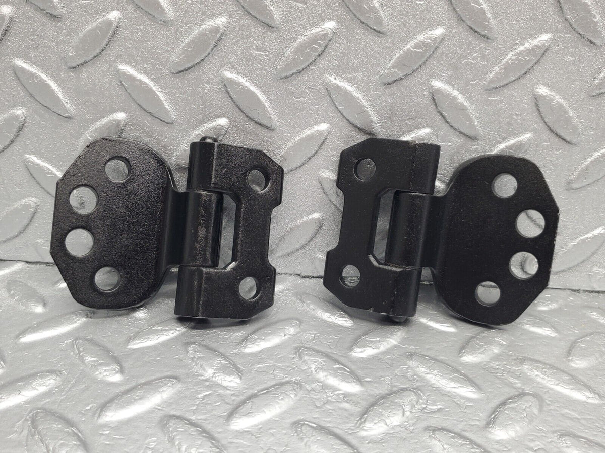 47101 Mercedes-Benz R129 320SL Coupe Door Hinge Right Side