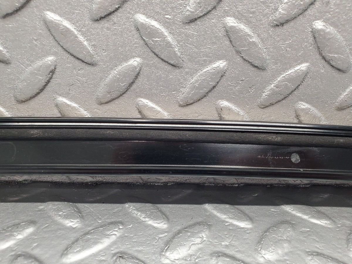 49062 Mercedes-Benz A124 320E Cabriolet A Pillar Sealing Rail Trim Left Side