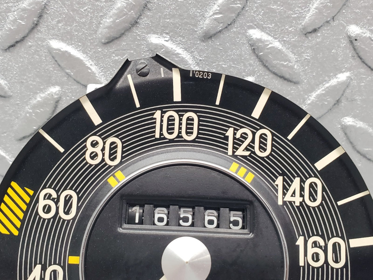 49523 Mercedes-Benz W115 Instrument Cluster Speedometer A1155427201