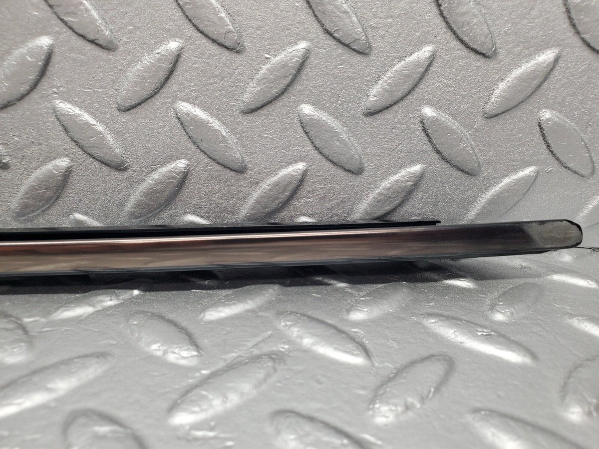 49062 Mercedes-Benz A124 320E Cabriolet A Pillar Sealing Rail Trim Left Side