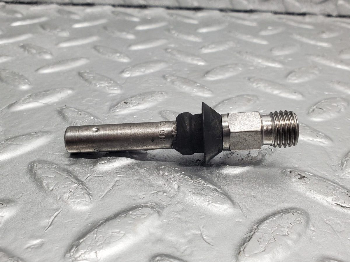 51043 Mercedes-Benz R107 380SL Fuel Injector Bosch 0437502010
