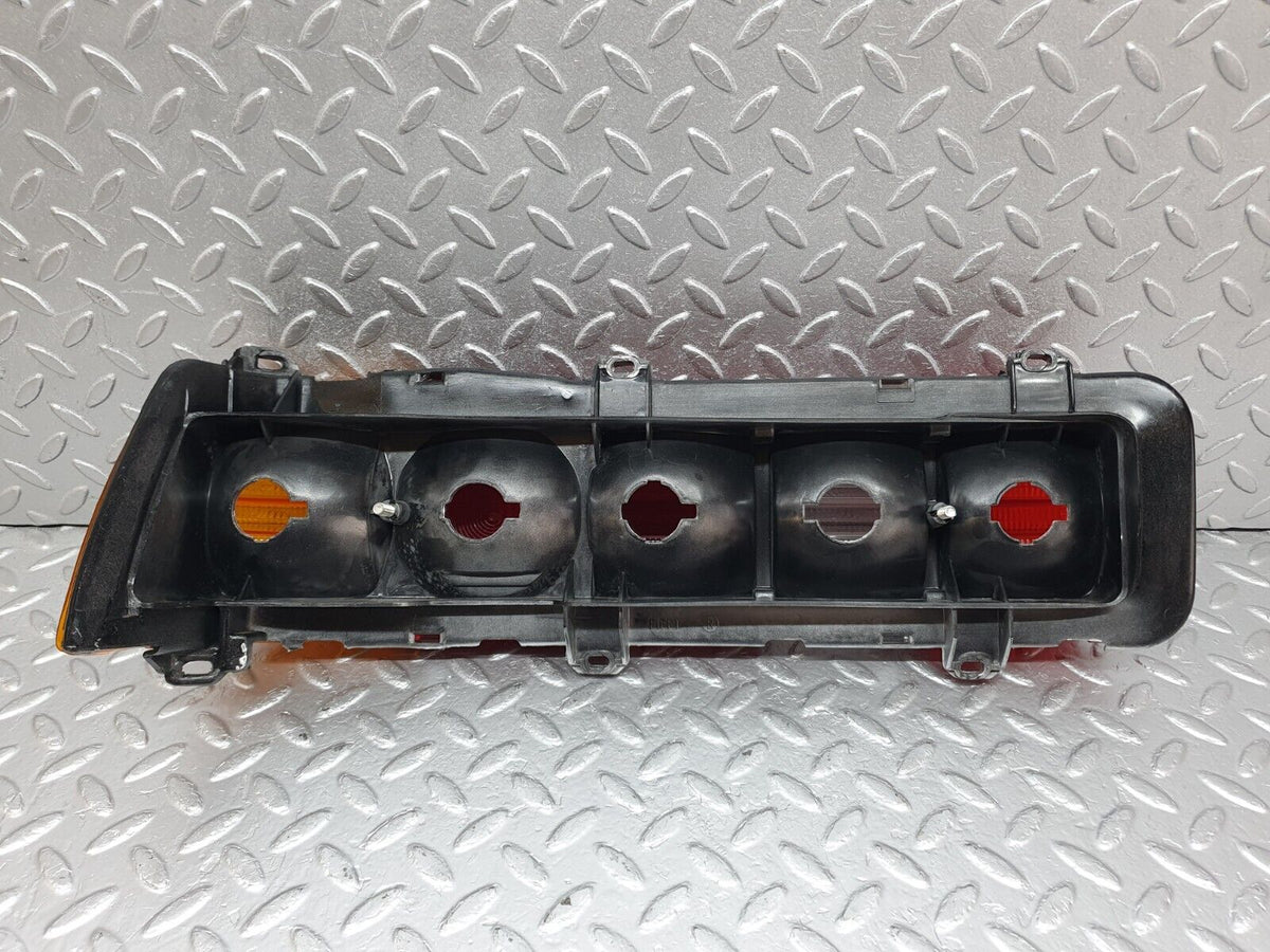 44130 Mercedes-Benz C123 230CE Coupe Tail Light Right Side 22064R