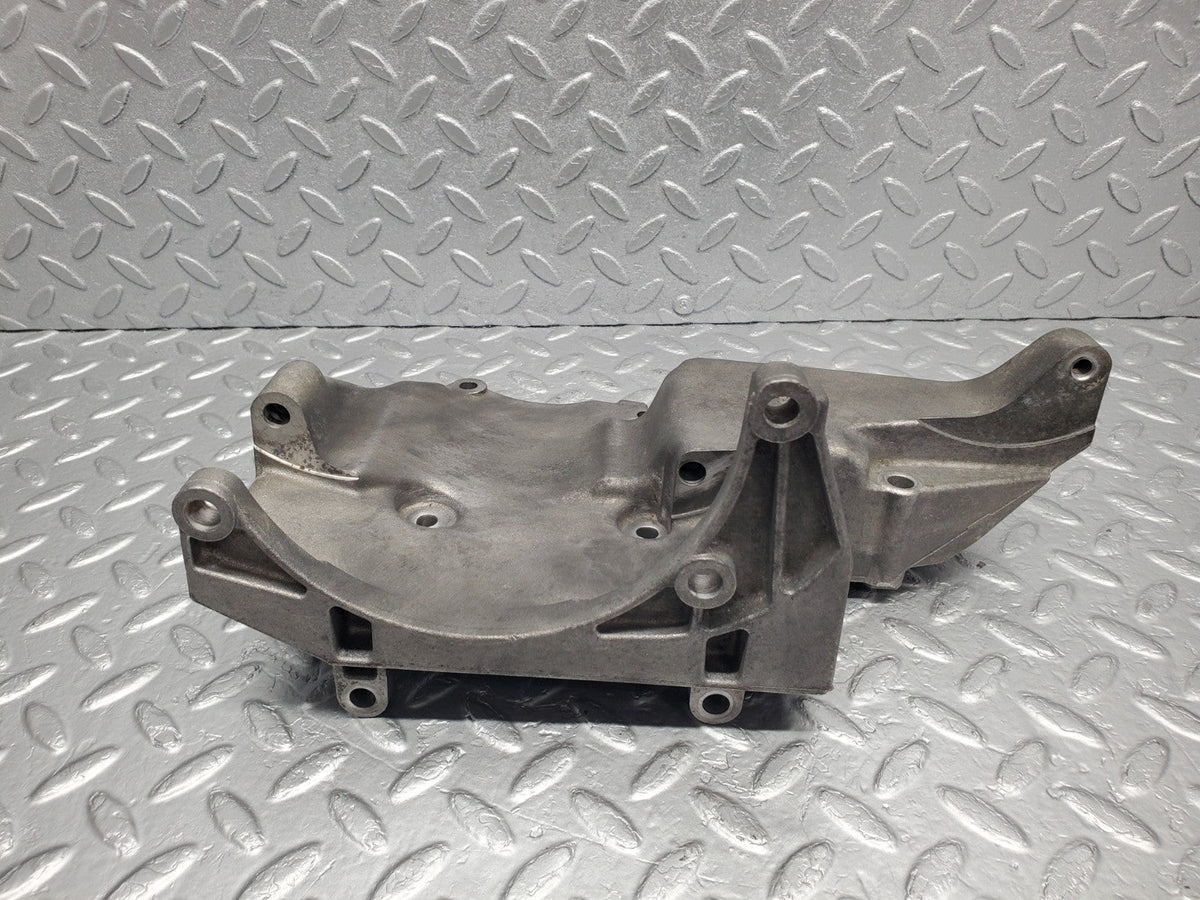 49214 Mercedes-Benz A124 320E Cabriolet Alternator Generator Bracket A1041550135