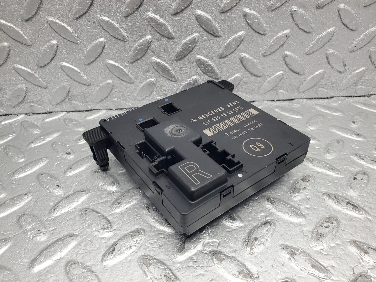51288 Mercedes-Benz W210 Door Control Unit Rear Right A2118201626