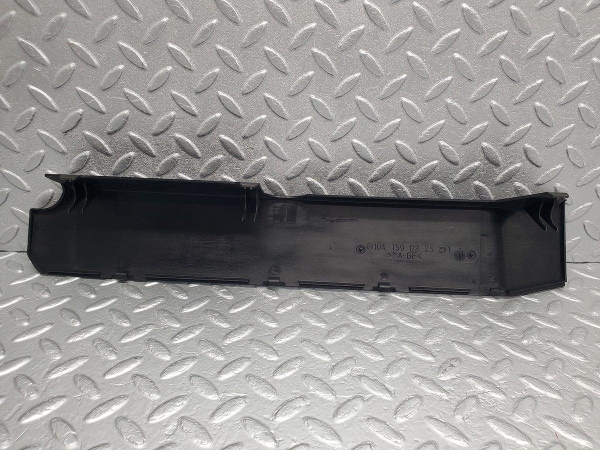 49141 Mercedes-Benz A124 320E Cabriolet Ignition Wire Cover A1041590325
