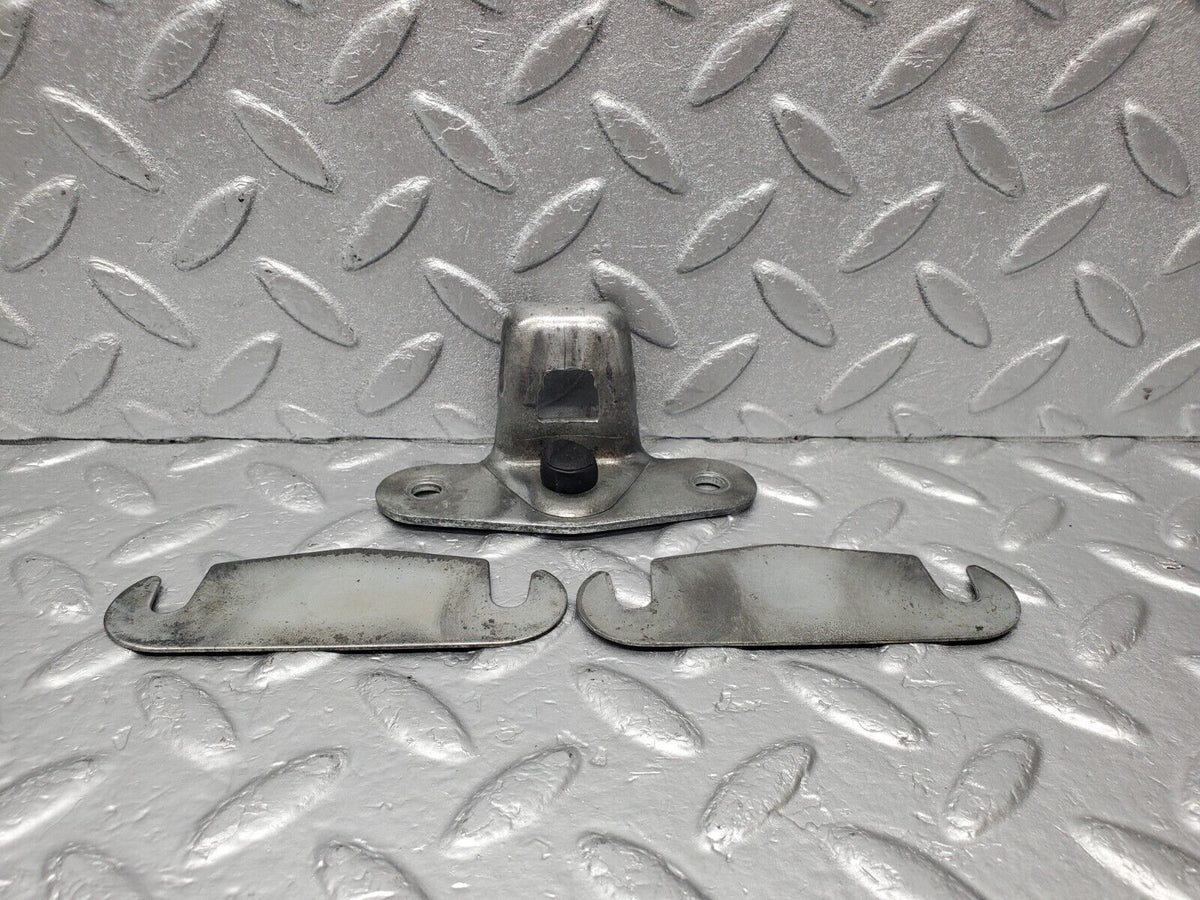 46477 Mercedes-Benz C123 280CE Coupe Trunk Lock Latch A1237580150