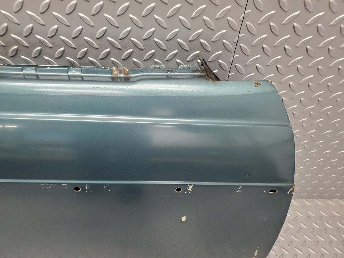 46557 Mercedes-Benz C123 280CE Coupe Right Door